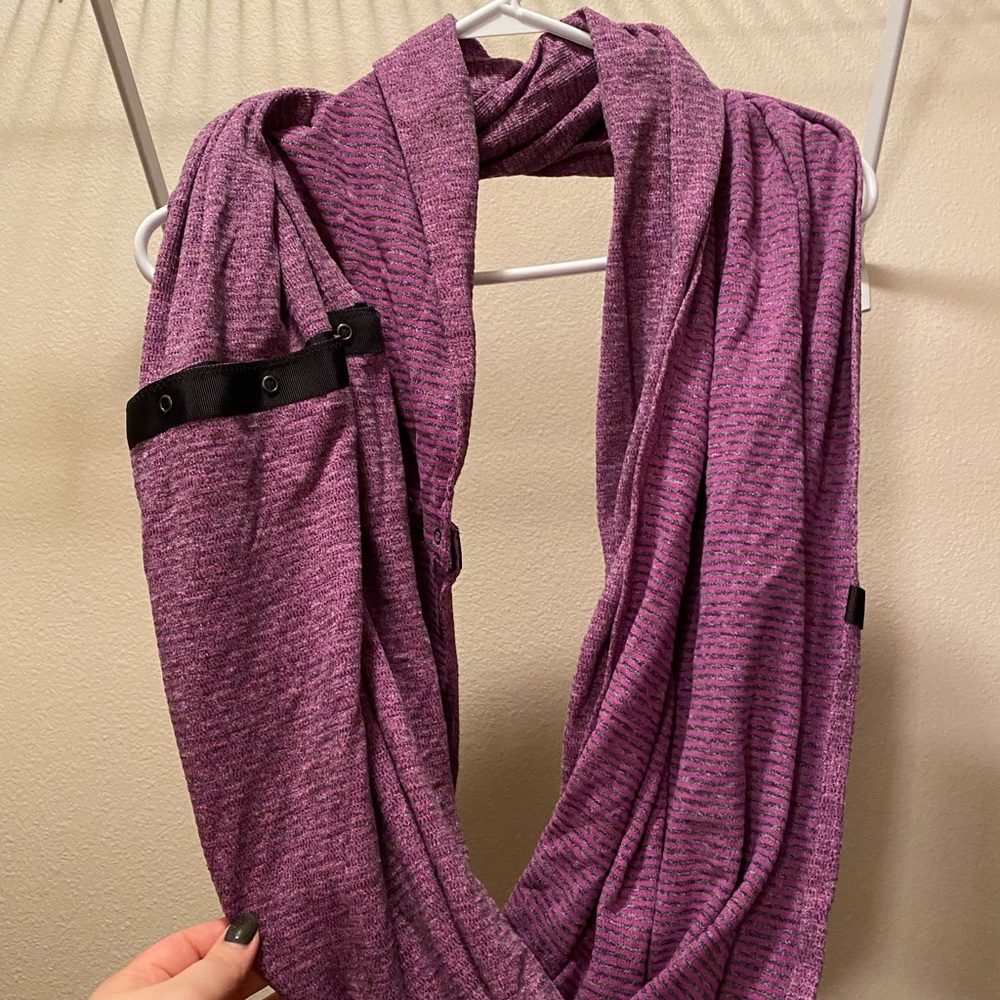 Lululemon Vinyasa Scarf